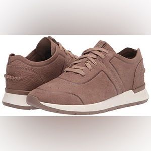 UGG Adaleen Women’s Fashion Sneaker Caribou size 8